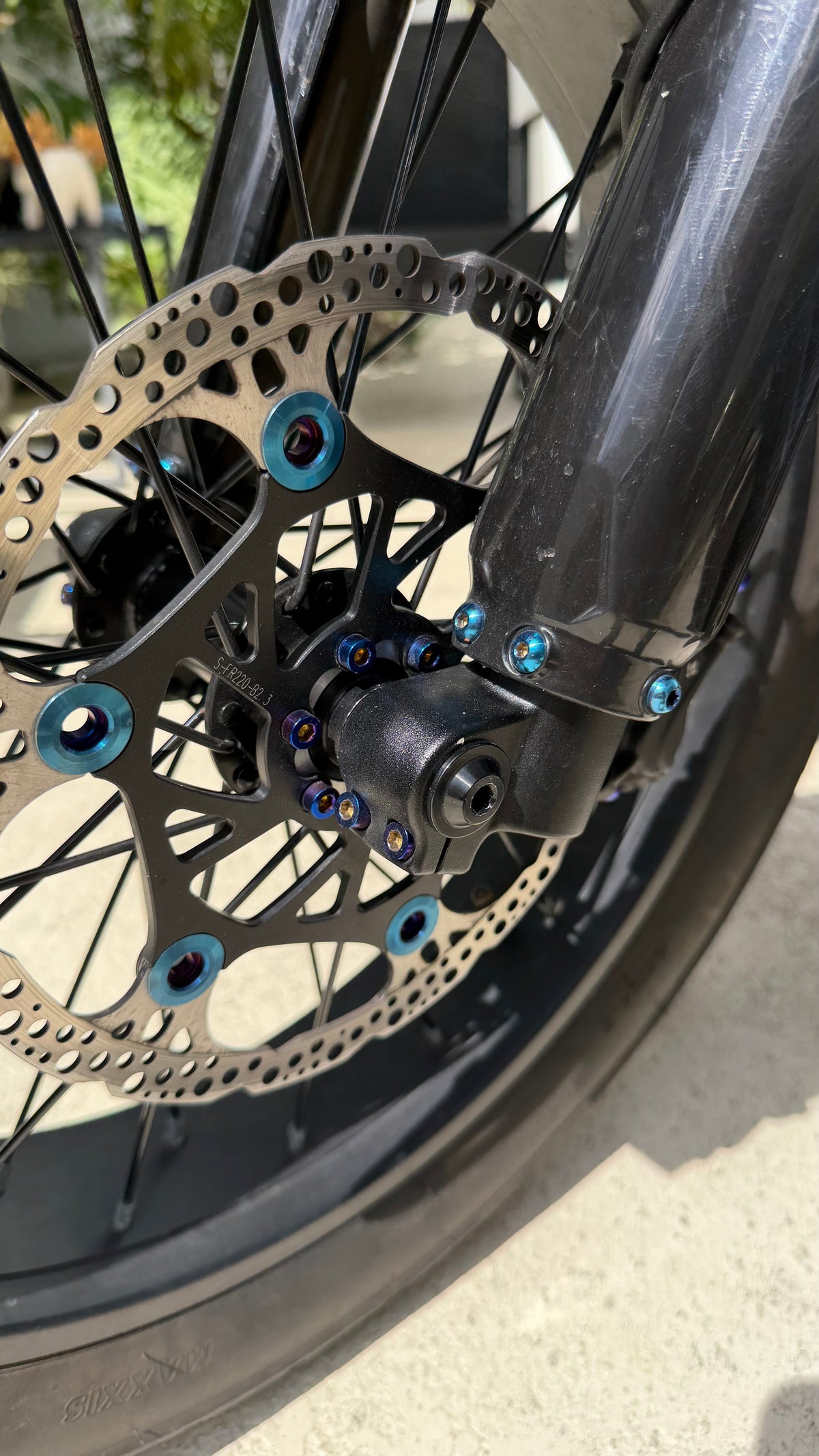 Titanium rotor bolts