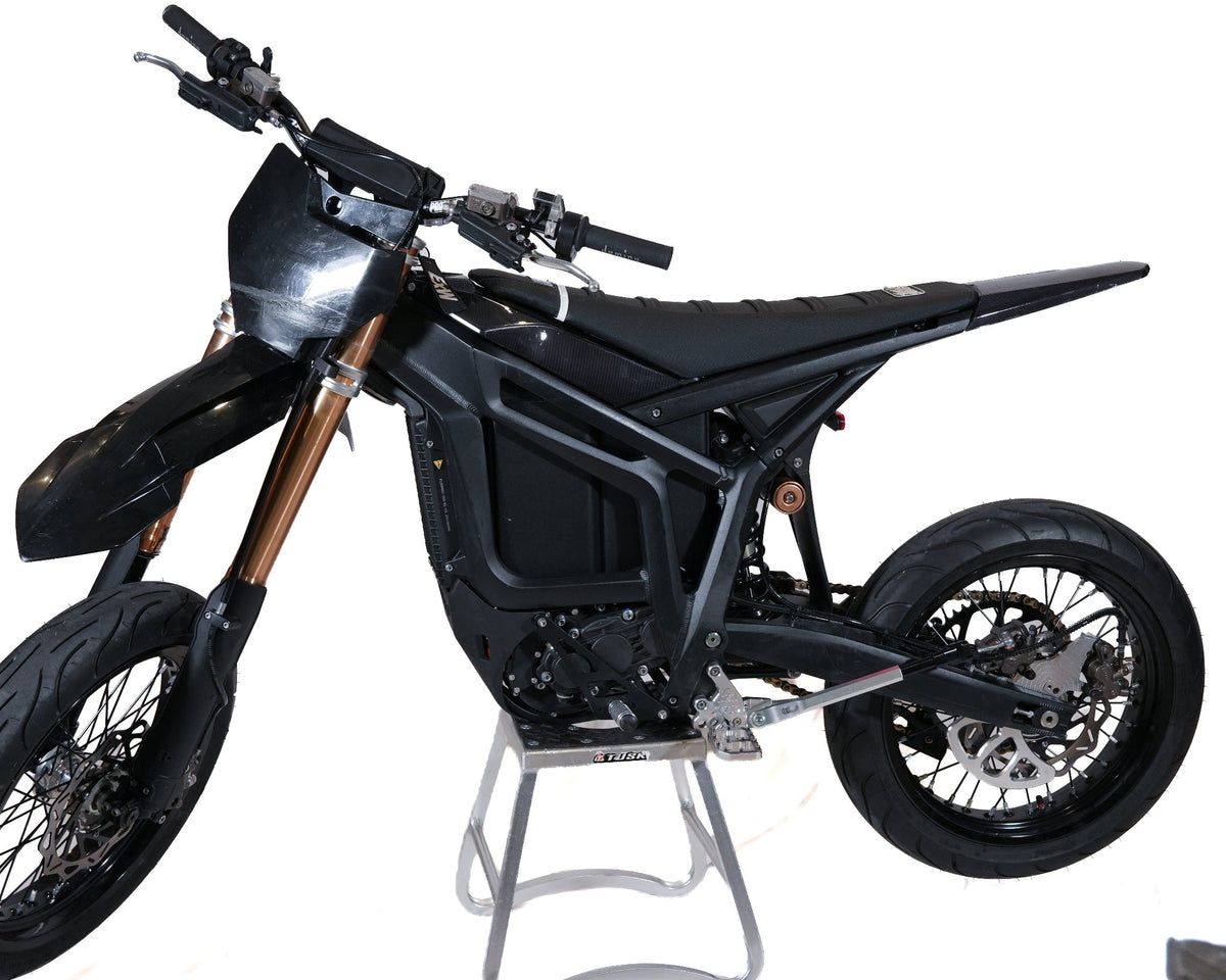 Talaria Komodo 17' inch Supermoto Wheelset